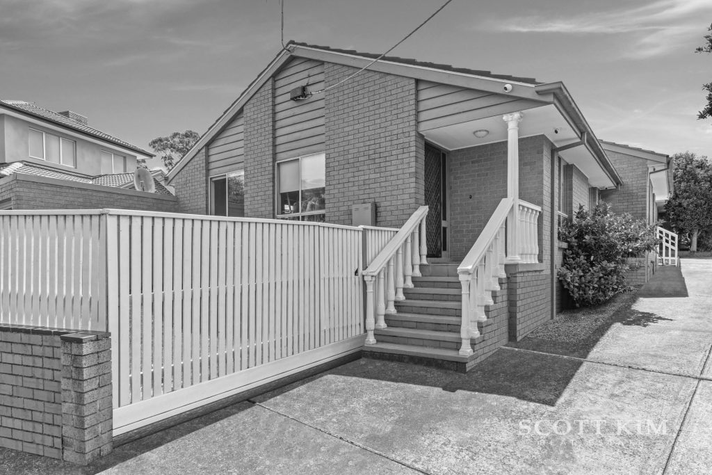 1/17 Temple Street,  ASHWOOD  VIC