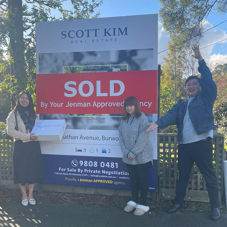 5 jonathan buyers + seller