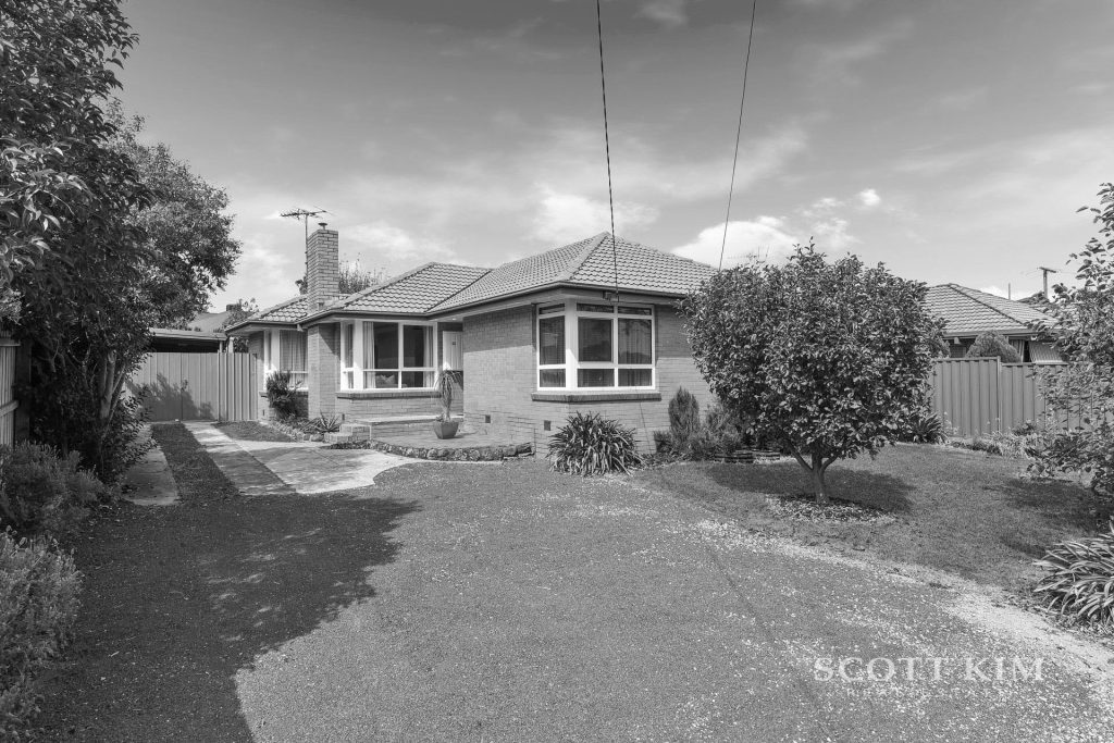 40 Wattle Grove,  MULGRAVE  VIC