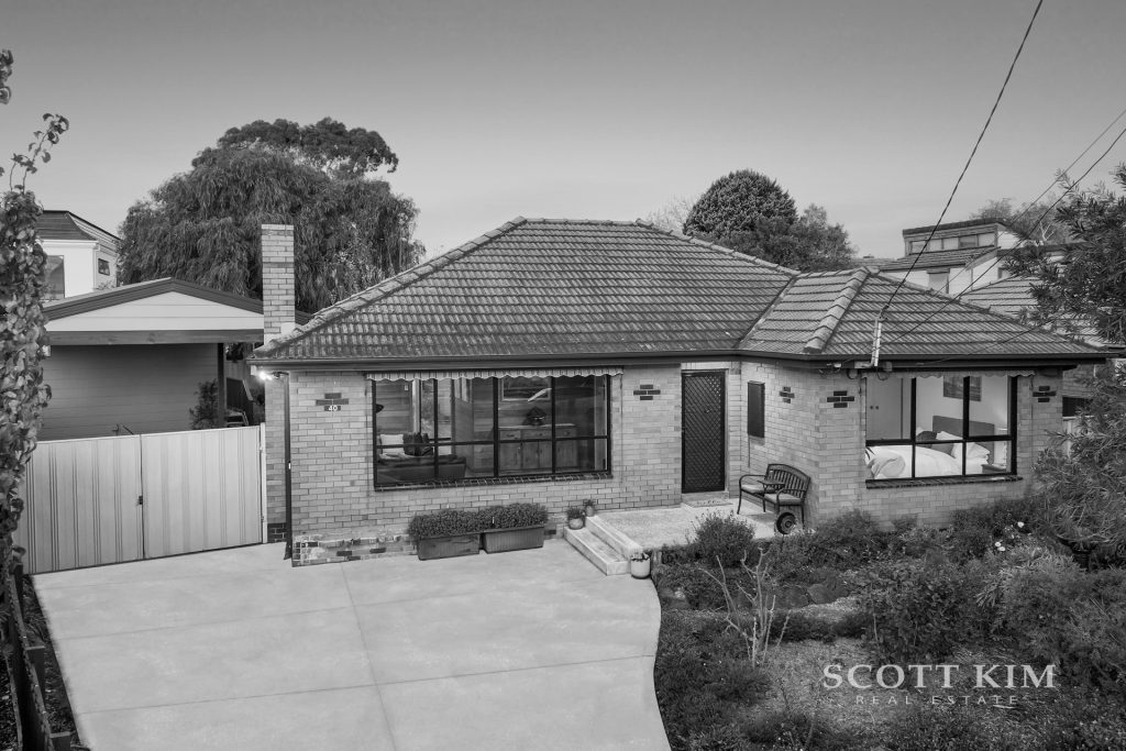 40 Margate Crescent,  GLEN WAVERLEY  VIC