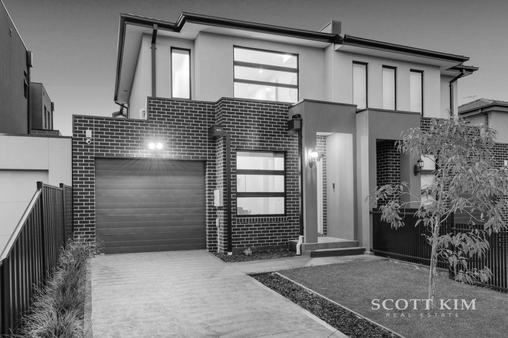 10B Blamey Street,  BENTLEIGH EAST  VIC
