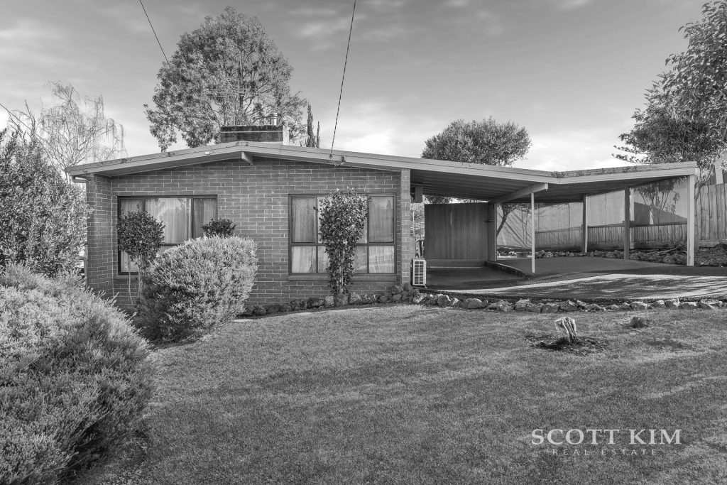 13 Morris Street,  DONCASTER  VIC