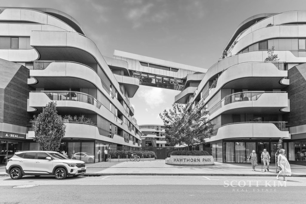 305/708 Burwood Road,  HAWTHORN EAST  VIC