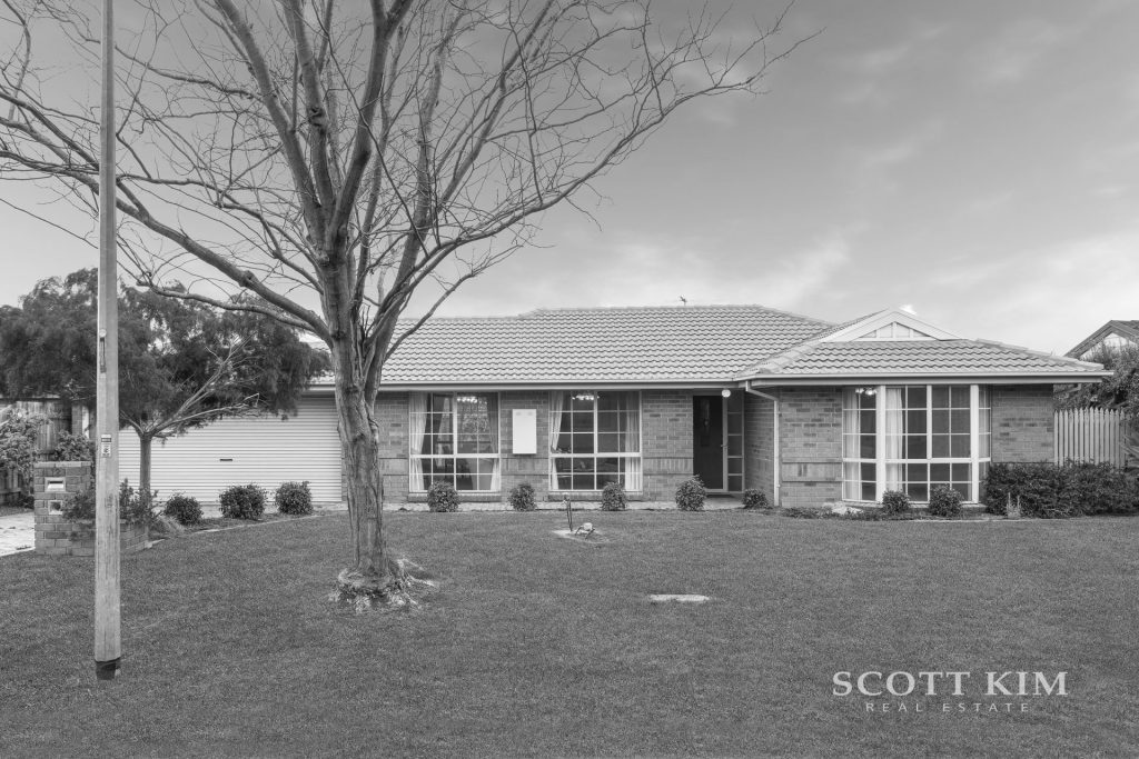 12 Shaw Close,  DANDENONG NORTH  VIC