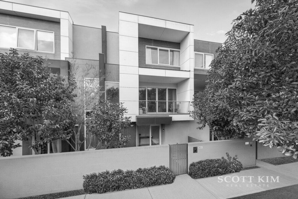 4/5 Hay Street, <br> BOX HILL SOUTH  VIC  3128