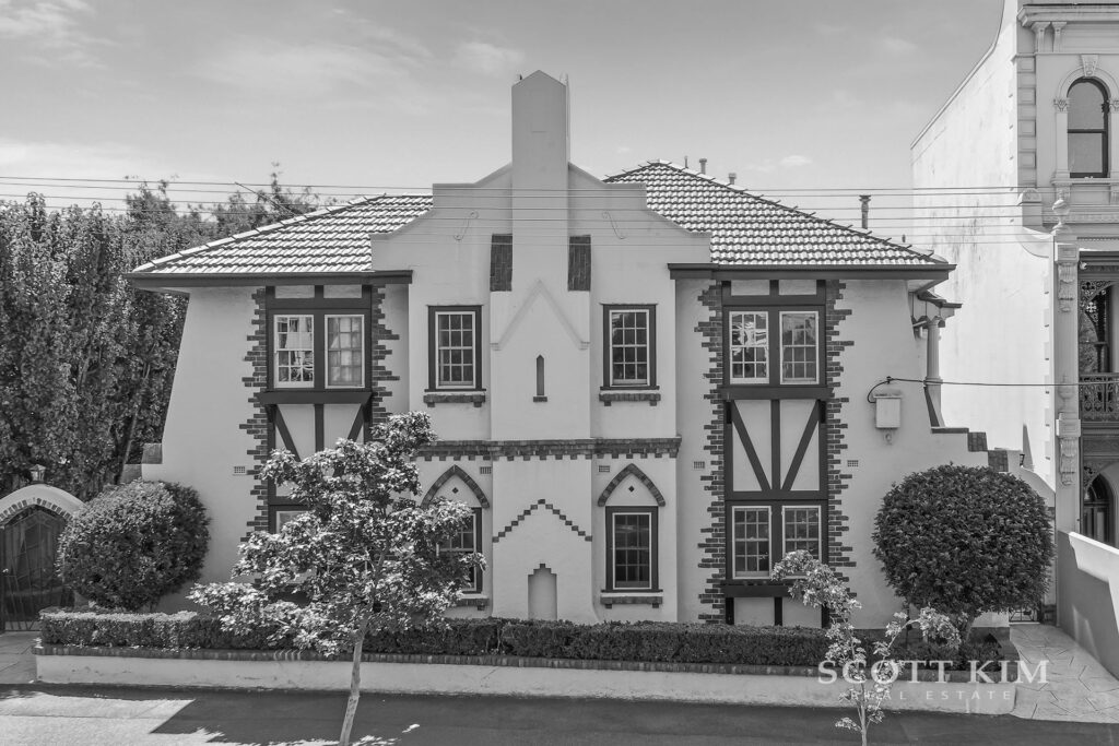 8/100 Hotham Street,  EAST MELBOURNE  VIC