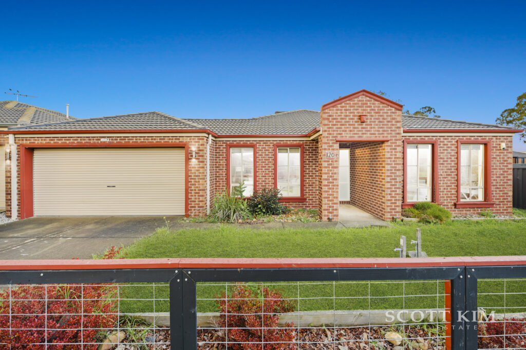 120 Eureka Drive, <br> MANOR LAKES  VIC  3024