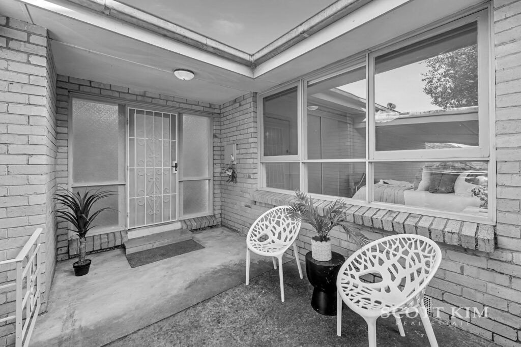 3/8 Parring Road,  BALWYN  VIC