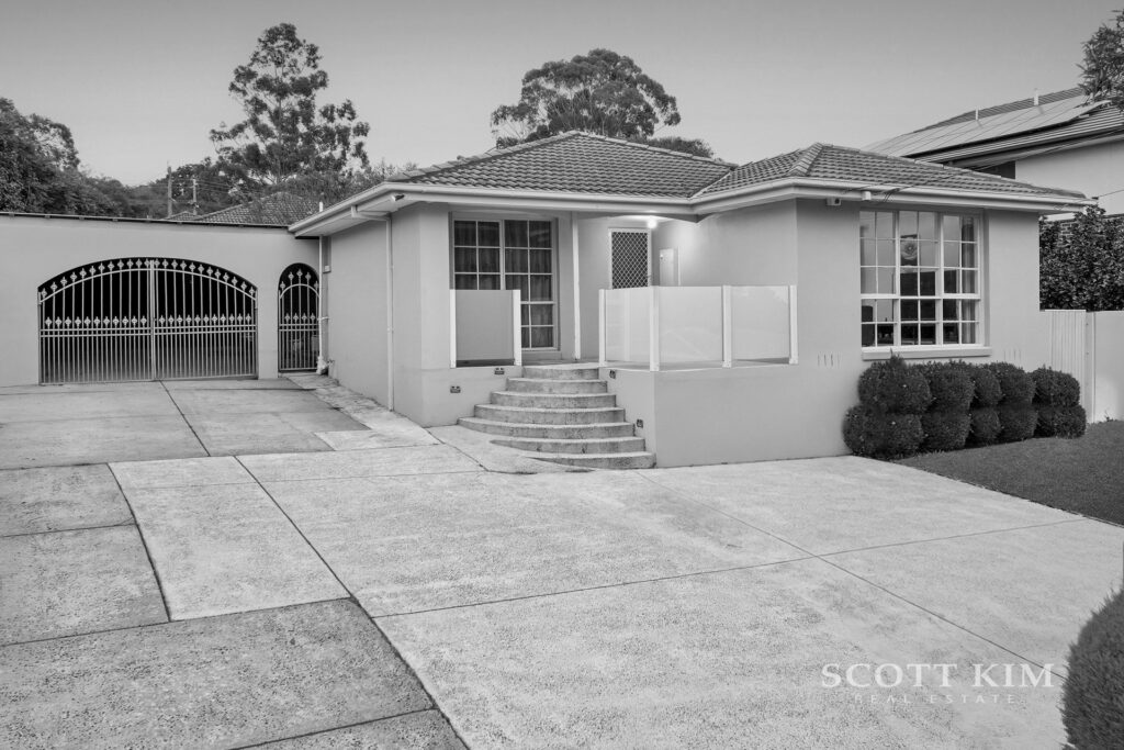 48 Rembrandt Drive,  WHEELERS HILL  VIC  3150