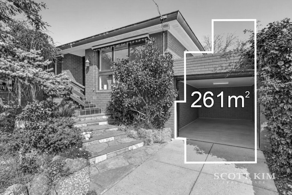 2/20 Brolga Street,  MOUNT WAVERLEY  VIC  3149