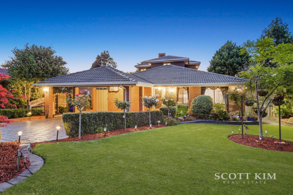 36 Cornelius Drive,  WANTIRNA SOUTH  VIC  3152